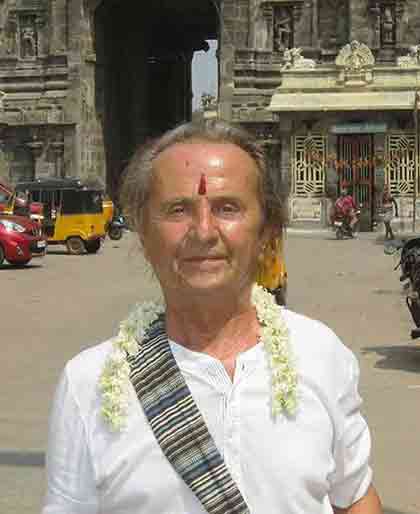 Wieslaw Sadurski in India Temple Wieslaw Sadurski in India Temple