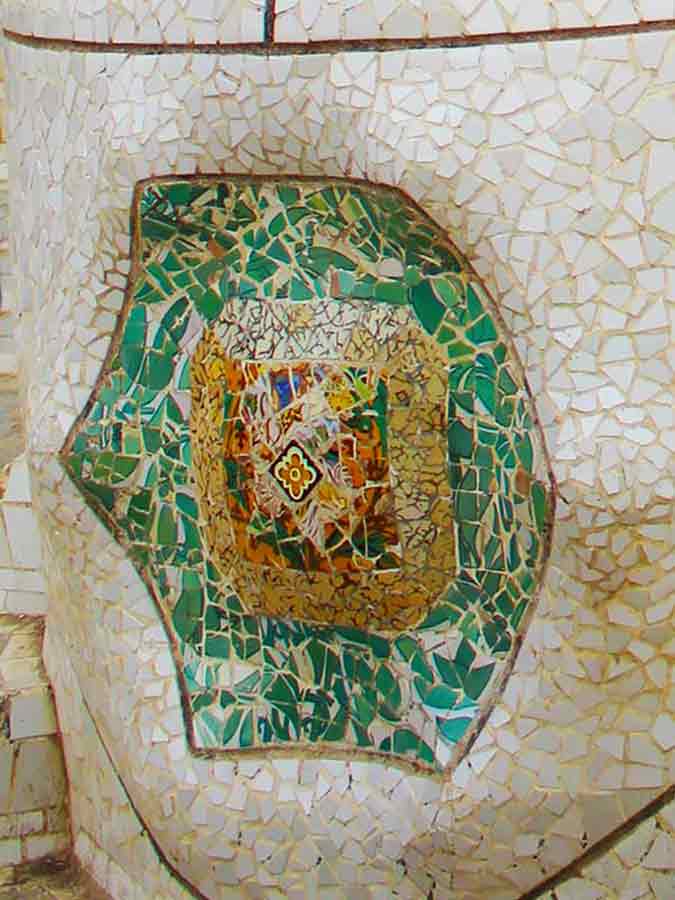 Antoni Gaudi, Güell Park mosaics, photo by Wiesław Sadurski