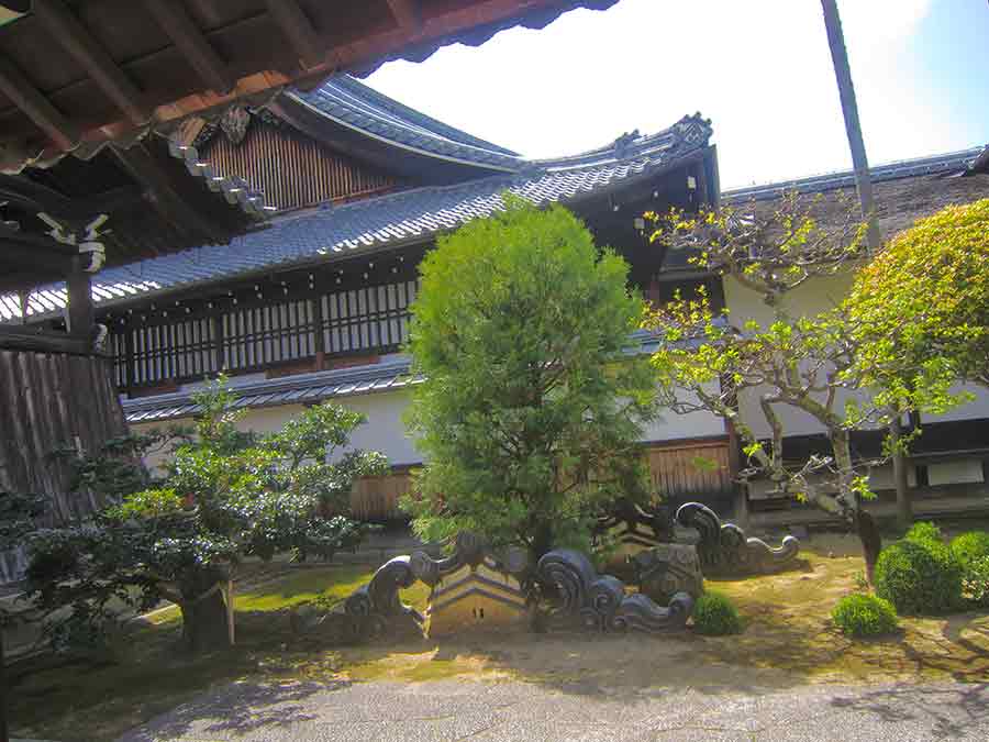 Backyard Myoshin-ji Temple in Kyoto, photo by Wiesław Sadurski